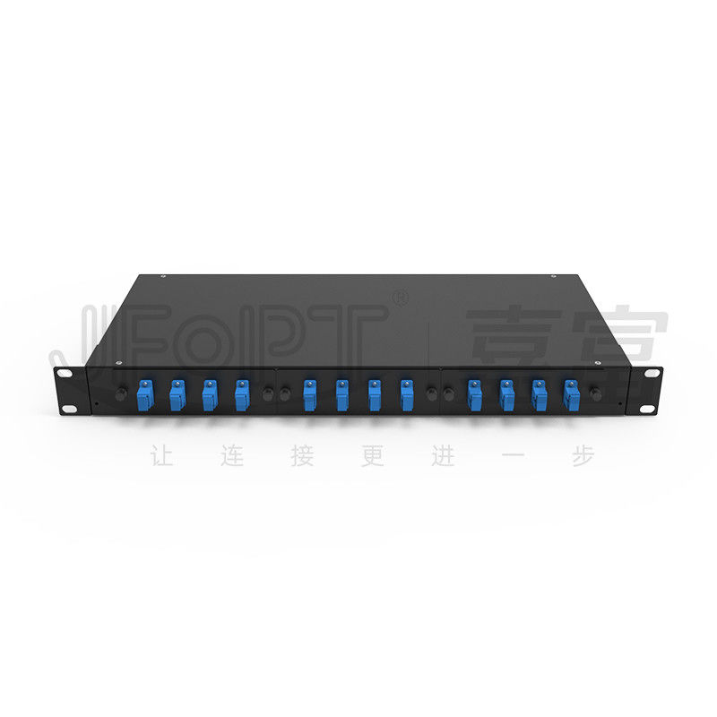 12 SC Port Rack Mount Fiber Patch Panel พร้อมอะแดปเตอร์ SC / UPC และ Pigtails 1 ม